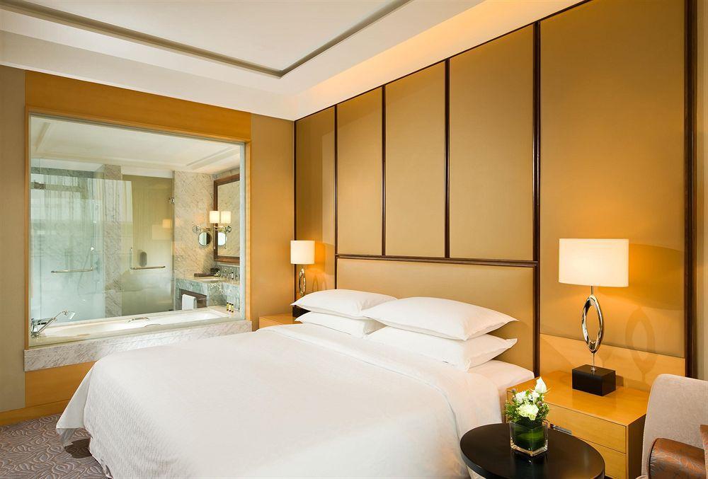 Hotel Four Points By Sheraton Qingdao, Chengyang Extérieur photo