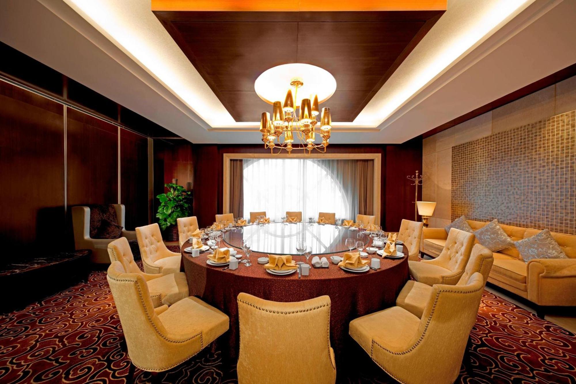 Hotel Four Points By Sheraton Qingdao, Chengyang Extérieur photo