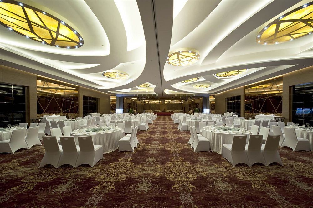 Hotel Four Points By Sheraton Qingdao, Chengyang Extérieur photo